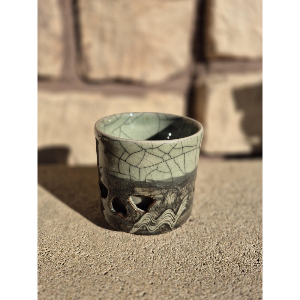 Japanese Double Wall Sake Cup‎ – Somayaki Style Crackle Glaze Tea Cup – Celadon